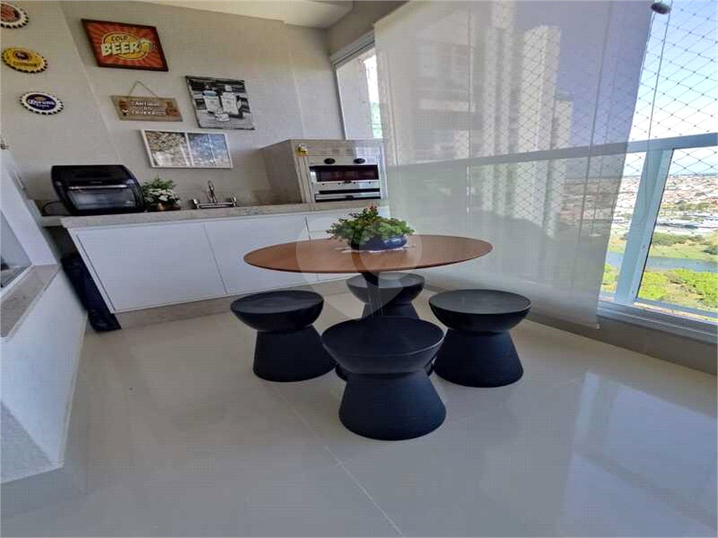 Apartamento à venda com 3 quartos, sendo 1 suíte, em Jardim Pompéia, Indaiatuba, SP