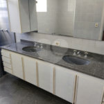 Casa à venda com 4 suítes no condomínio Estância Marambaia, Vinhedo - SP