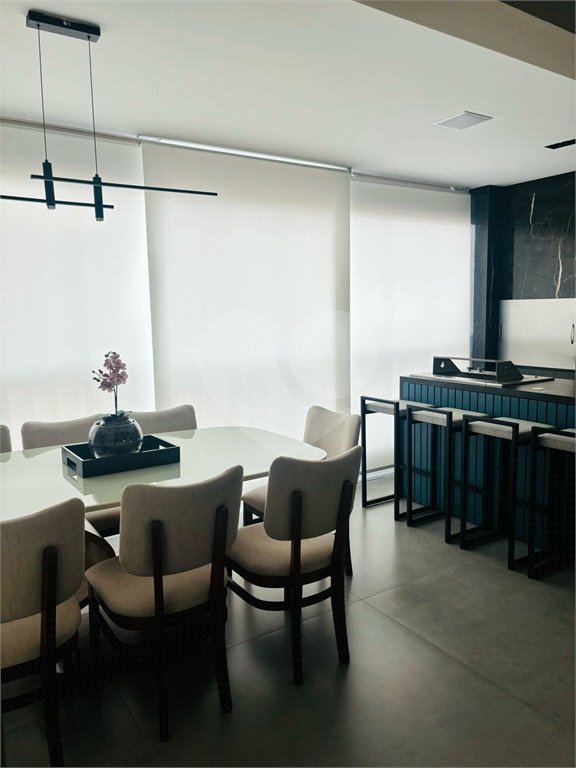Apartamento à venda com 3 quartos, sendo 1 suíte, em Vila Paulicéia, São Paulo, SP