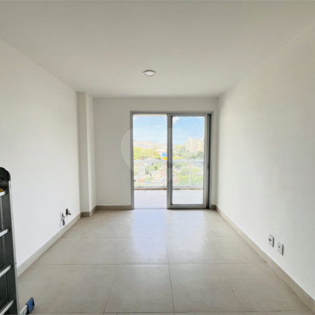 Apartamento à venda com 2 quartos, sendo 1 suíte, em Campo Grande, Rio de Janeiro, RJ
