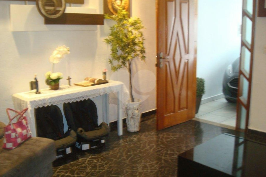 Sobrado à venda com 3 quartos, sendo 1 suíte,  em Santana, São Paulo, SP