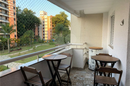 Apartamento à venda com 3 quartos, sendo 2 suítes, em Cidade São Francisco, São Paulo, SP