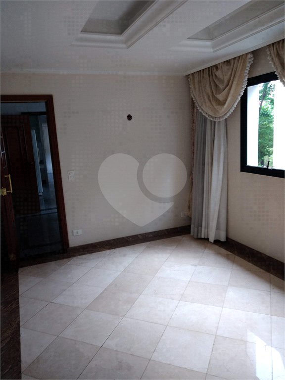 Apartamento à venda com 4 quartos, sendo 2 suítes, em Vila Monumento, São Paulo, SP