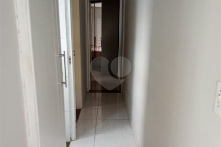 Casa à venda com 2 quartos no condomínio Silvino Manoel dos Santos, Itapetininga - SP