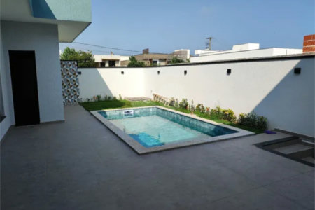 Casa à venda com 3 suítes no condomínio Terras do Vale, Caçapava - SP