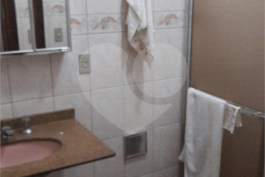 Casa de Vila à venda com 3 quartos, sendo 1 suíte, em Pari, São Paulo, SP