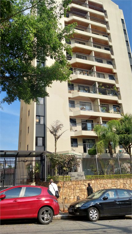 Apartamento à venda com 3 quartos, sendo 1 suíte,  em Vila Parque Jabaquara, São Paulo, SP