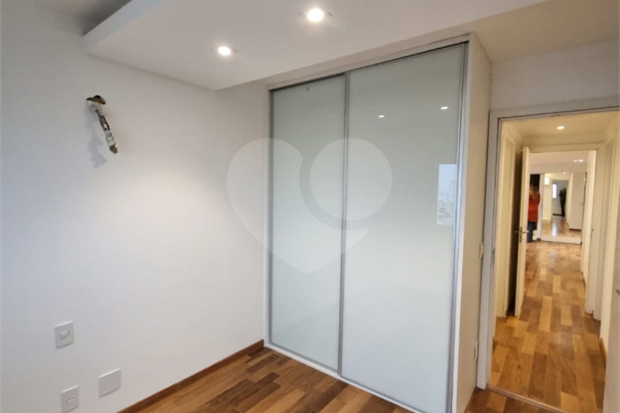 Apartamento à venda com 3 suítes em Santana, São Paulo, SP