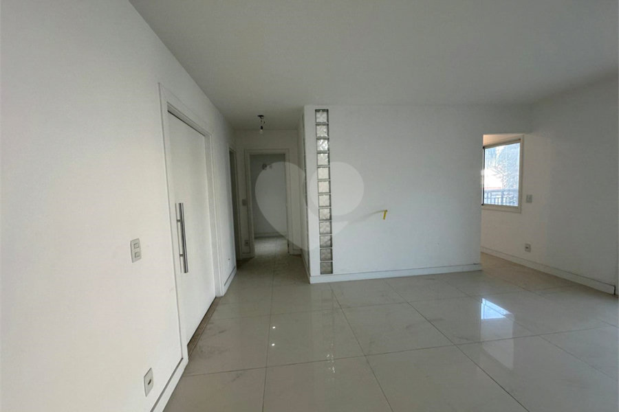 Apartamento à venda com 5 suítes em Santana, São Paulo, SP
