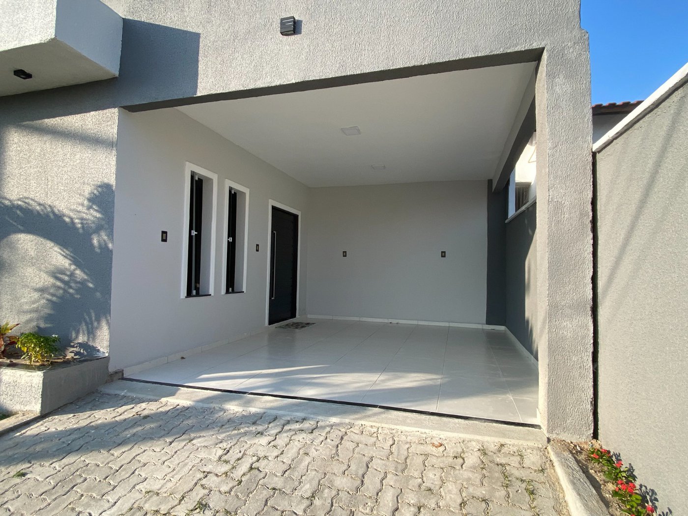 Casa à venda com 3 quartos, sendo 2 suítes, no condomínio PORTO LAGOA, Aquiraz - CE