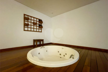 Apartamento à venda com 1 suíte, em República, São Paulo, SP