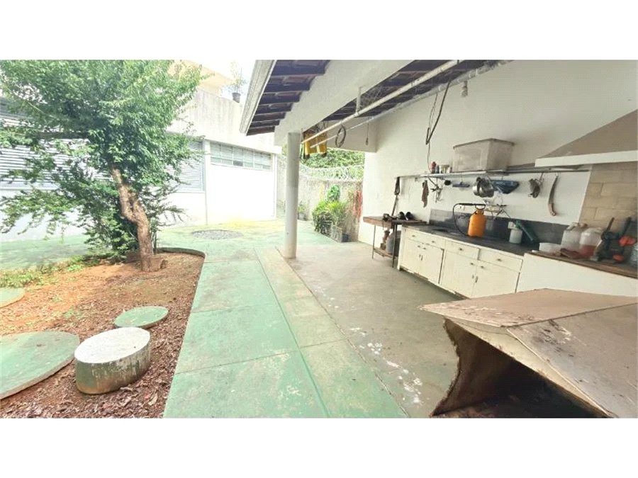 Casa à venda com 4 quartos, sendo 3 suítes, em Santana, São Paulo, SP