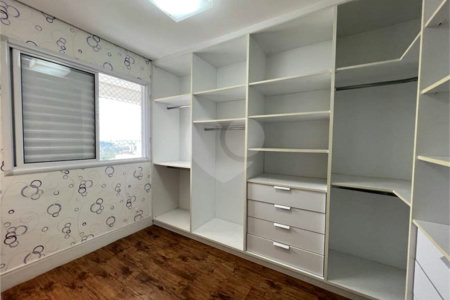 Apartamento à venda com 4 quartos, sendo 3 suítes,  em Vila Oliveira, Mogi das Cruzes, SP