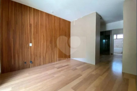 Casa à venda com 3 suítes no condomínio Casa Jardim Campo Belo, São Paulo - SP