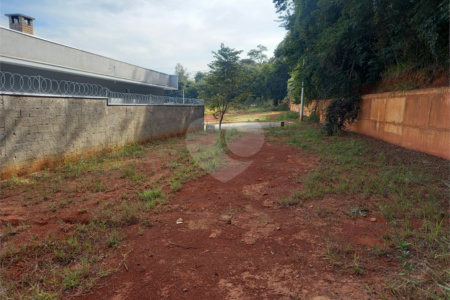 Terreno à venda no Centro, Araçoiaba da Serra, SP