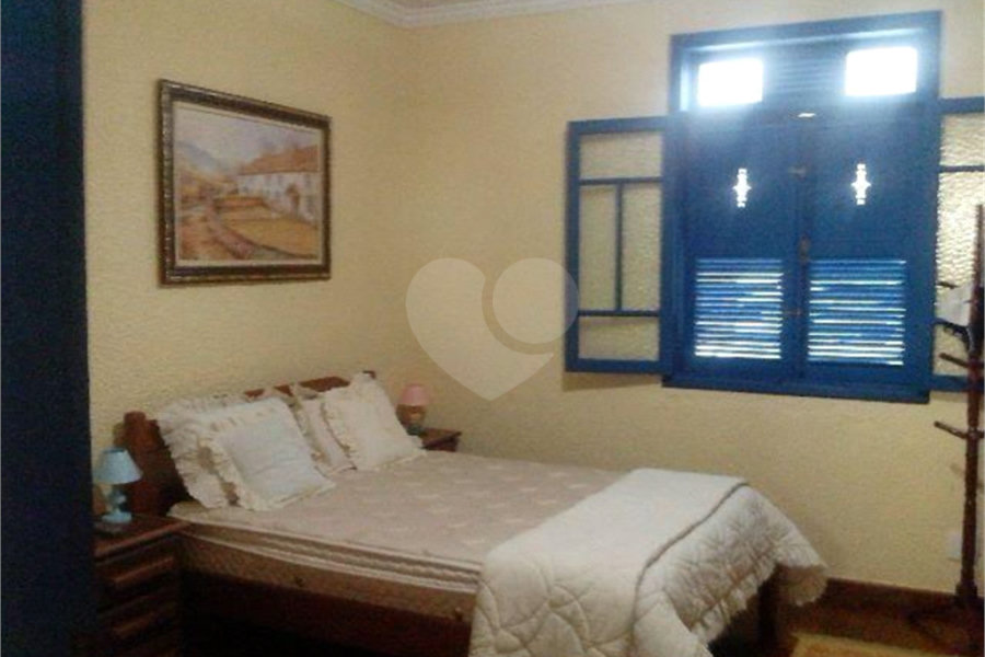 Casa à venda ou para alugar com 3 suítes no condomínio Parque Imperial da Cantareira, Mairiporã - SP