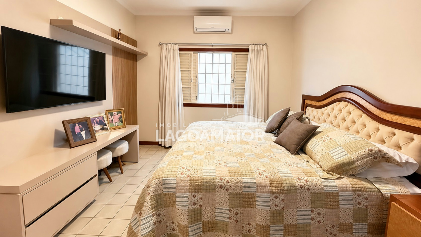 Casa à venda com 3 quartos, sendo 1 suíte, em Santos Dumont, Três Lagoas, MS