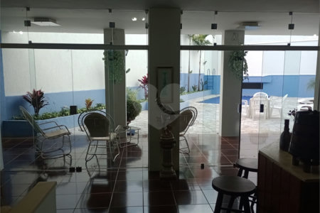 Casa à venda com 4 quartos, sendo 1 suíte, em Vila Rosa, Itapetininga, SP