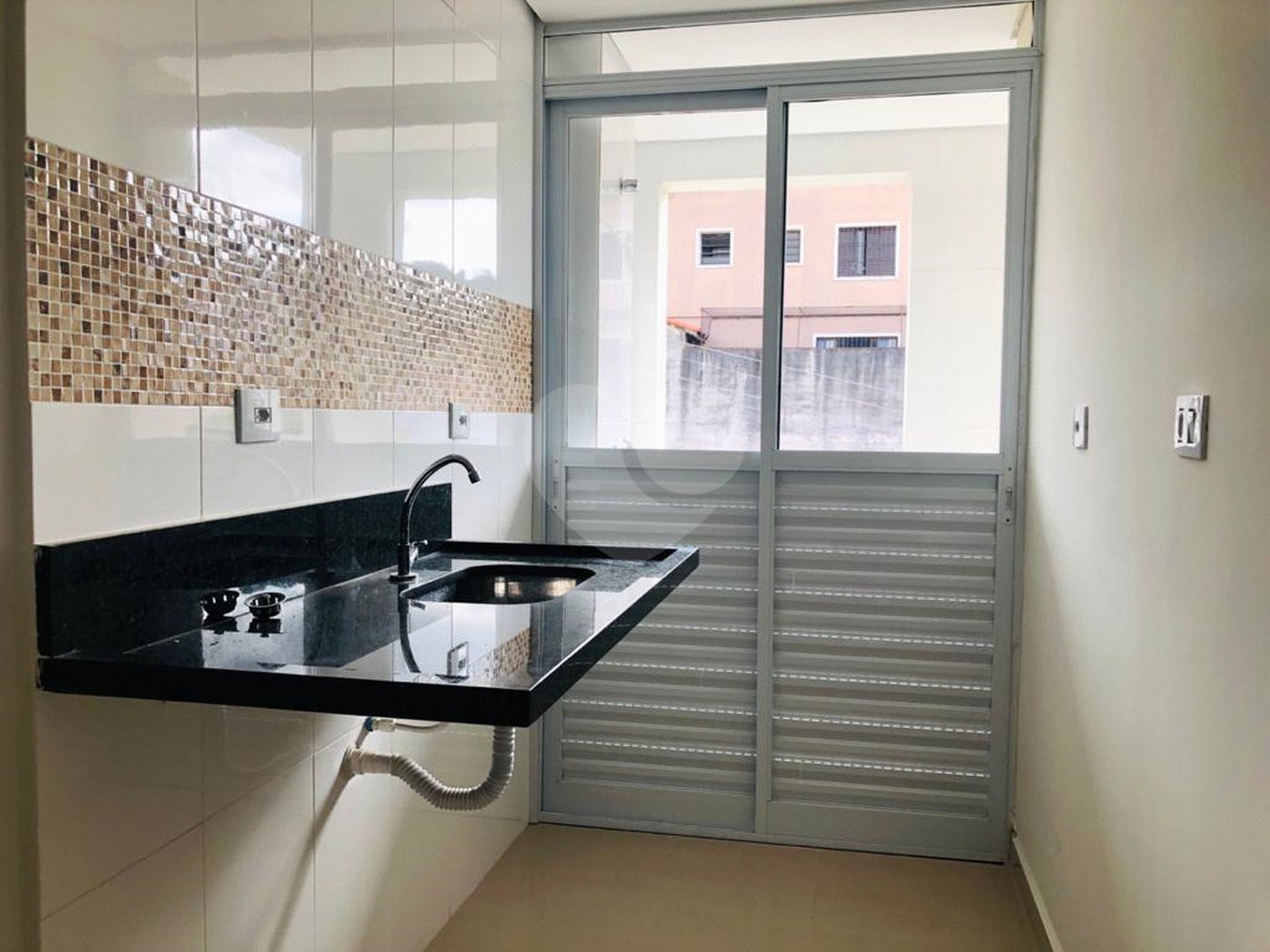 Casa à venda com 2 quartos no condomínio Sem Nome, São Paulo - SP