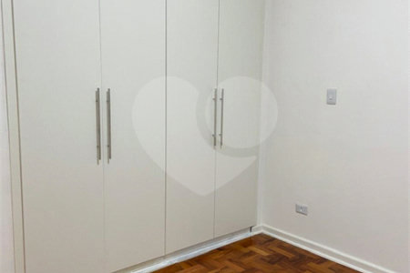 Apartamento à venda com 3 quartos, sendo 1 suíte, no Centro, Santo André, SP