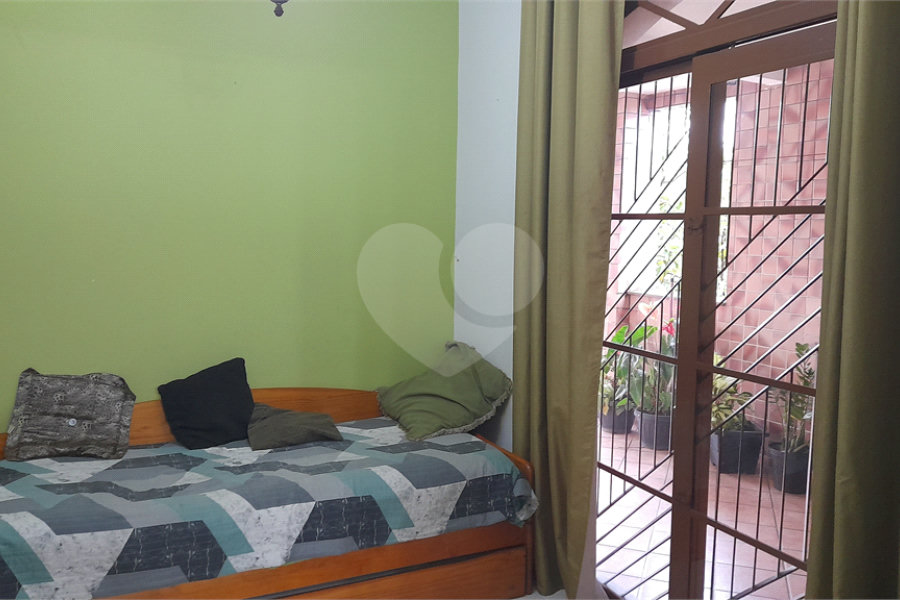 Sobrado à venda com 3 quartos, sendo 2 suítes, em Santana, São Paulo, SP
