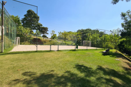 Casa à venda com 3 suítes no condomínio Terras de São Francisco, Vinhedo - SP