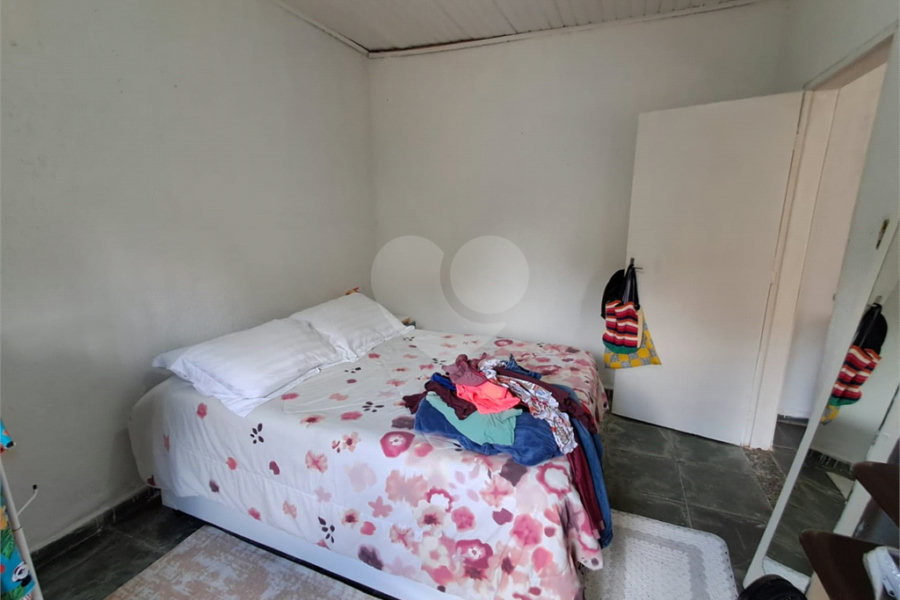 Sobrado à venda com 4 quartos em Parada Inglesa, São Paulo, SP