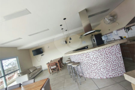 Casa à venda com 3 suítes no condomínio Piemonte, Vinhedo - SP
