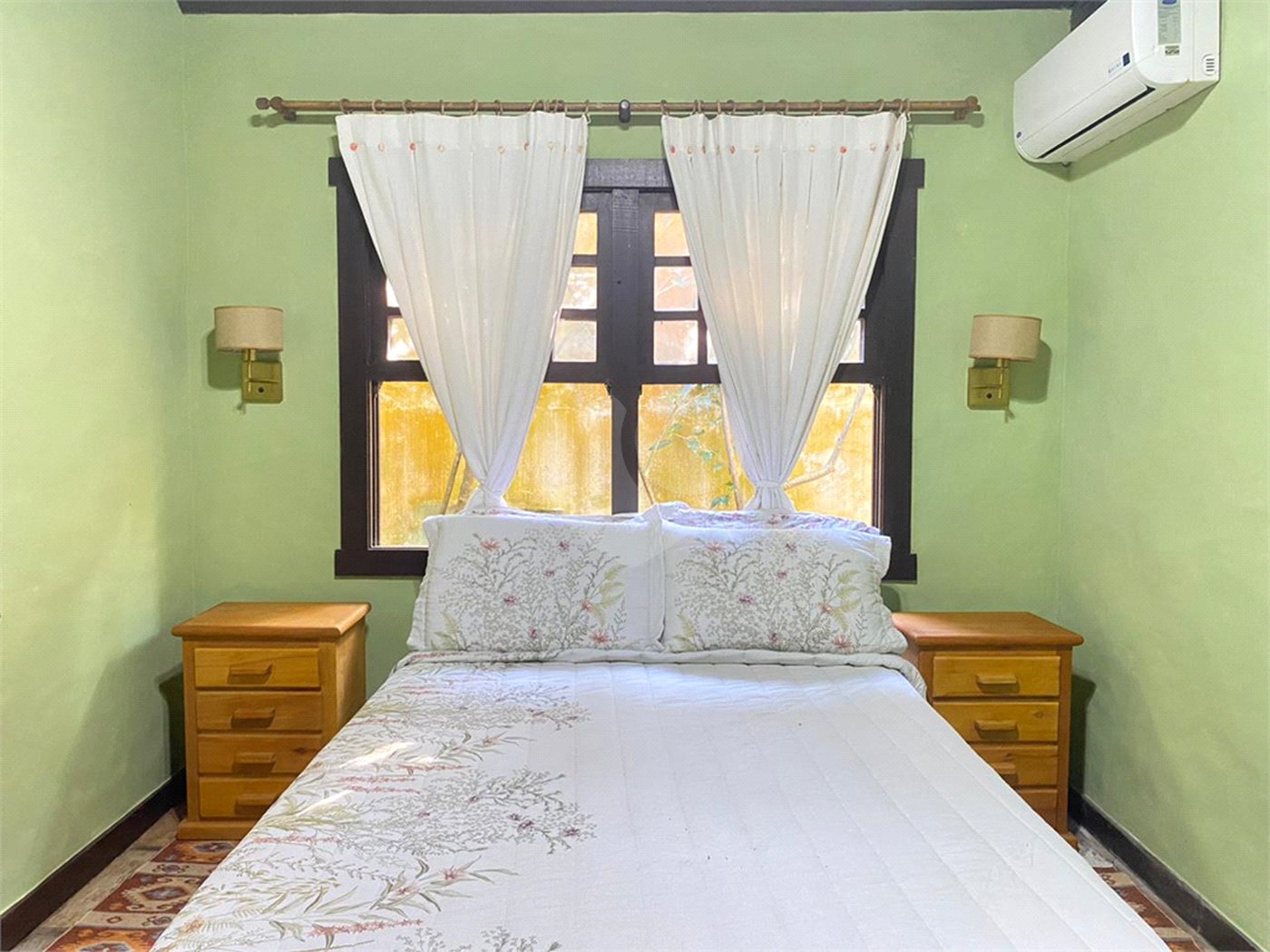 Casa à venda com 6 quartos, sendo 4 suítes, em Canto, Armação dos Búzios, RJ
