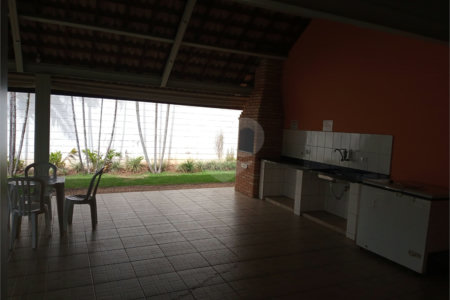 Apartamento à venda com 2 quartos no Centro, Vinhedo, SP