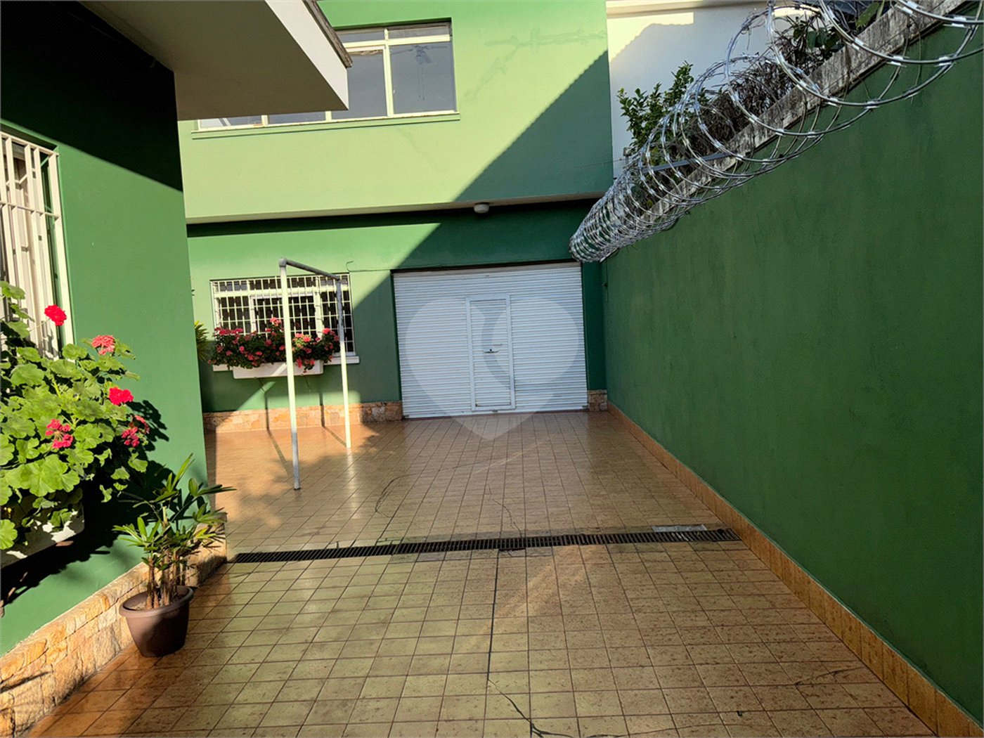 Casa à venda com 6 quartos, sendo 2 suítes, em Lapa, São Paulo, SP