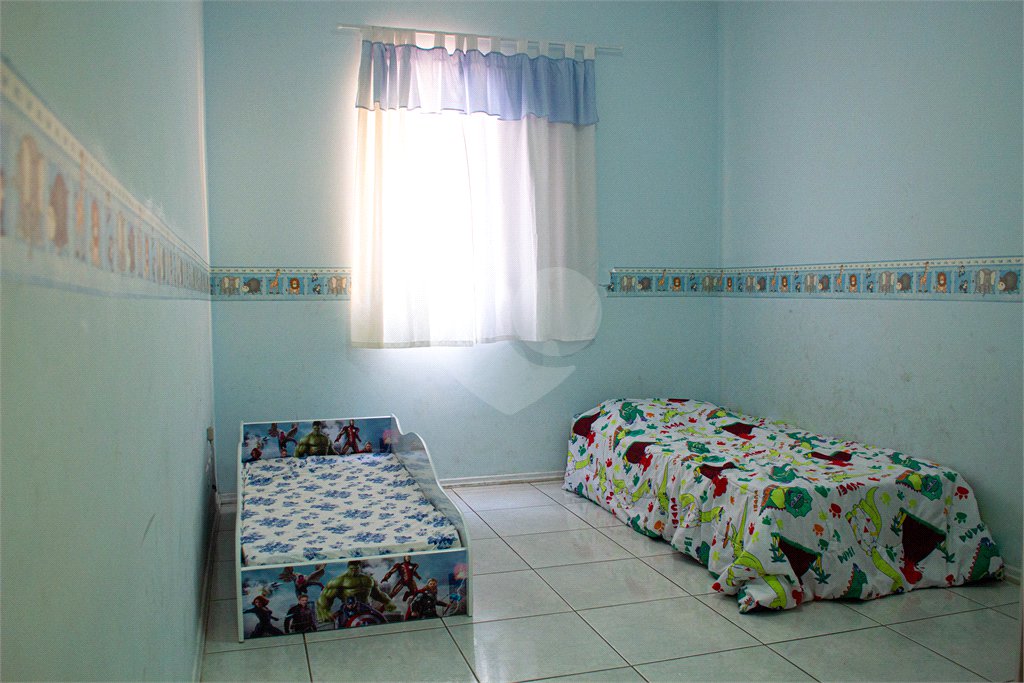 Apartamento à venda com 2 quartos em Esplanada Mendes Moraes, São Roque, SP
