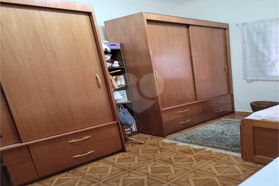 Casa Térrea à venda com 5 quartos, sendo 2 suítes,  em Jardim Aricanduva, São Paulo, SP