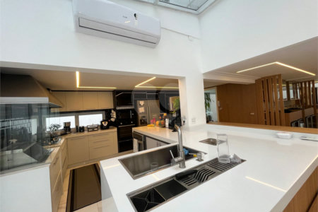 Casa à venda com 6 suítes no condomínio Chácara Francesa, São Paulo - SP