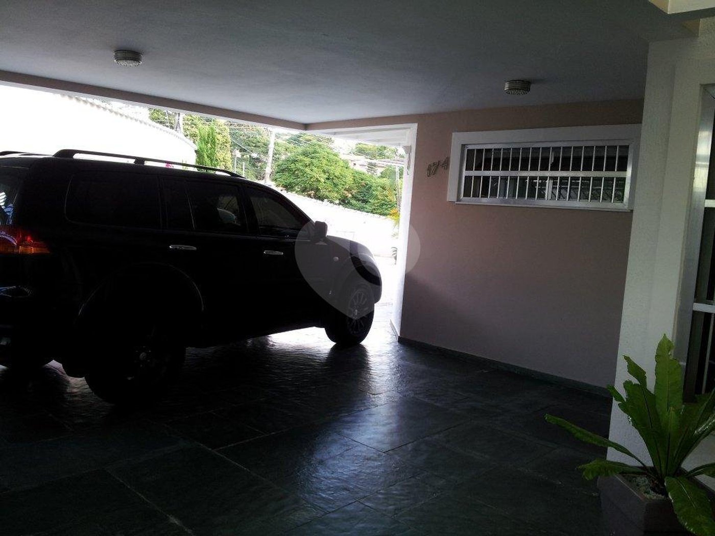 Casa à venda com 4 quartos, sendo 2 suítes, no condomínio Travessa Mário Antônio Correia,174, São Paulo - SP