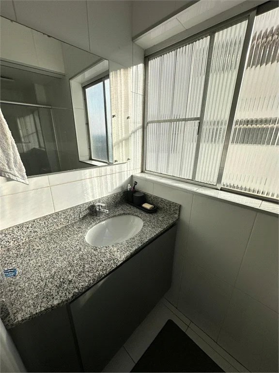 Apartamento à venda com 3 quartos, sendo 1 suíte, em Vila Suzana, São Paulo, SP