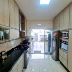 Casa à venda com 3 quartos, sendo 1 suíte, no condomínio Horto Florestal Iii, Sorocaba - SP
