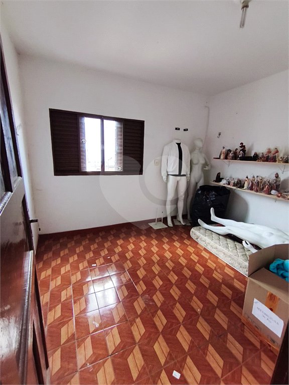 Sobrado à venda com 4 quartos, sendo 1 suíte, em Vila Medeiros, São Paulo, SP