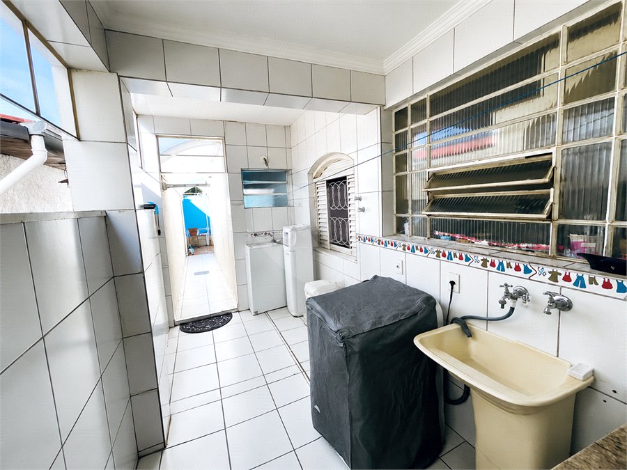 Casa à venda com 3 quartos, sendo 2 suítes,  em Vila Progresso, Sorocaba, SP