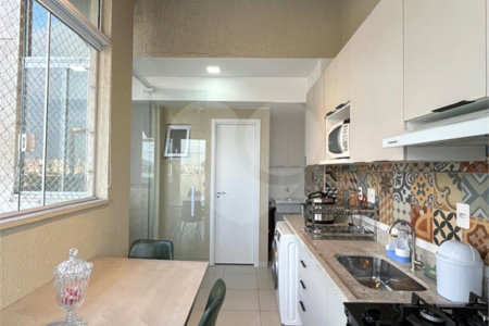 Cobertura à venda com 2 quartos, sendo 1 suíte, em Campestre, Santo André, SP