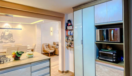 Sobrado à venda com 3 quartos, sendo 2 suítes, em Aclimação, São Paulo, SP