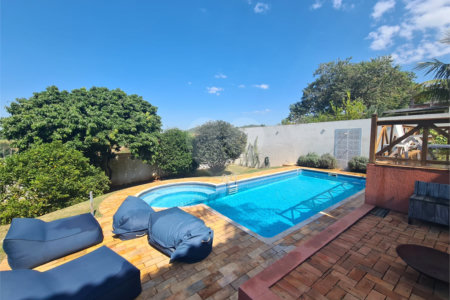 Casa à venda com 4 suítes no condomínio Santa Teresa, Itupeva - SP