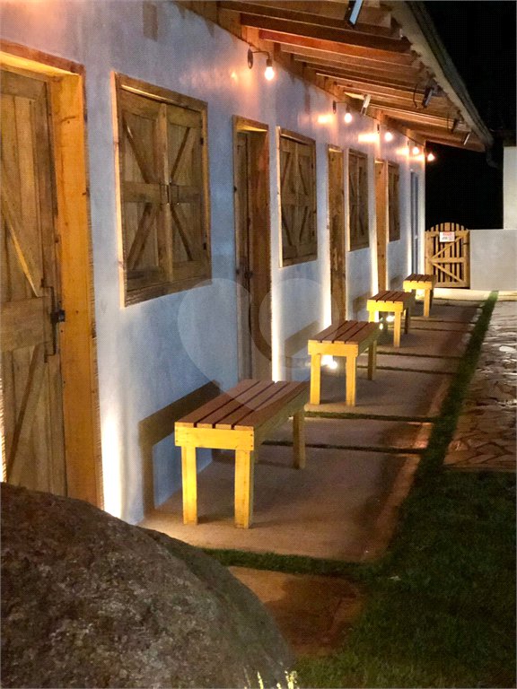Sítio à venda com 3 suítes em Vila Darcy Penteado (mailasqui), São Roque, SP