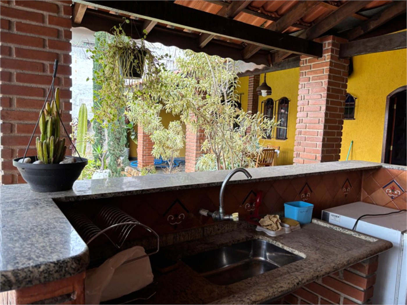 Casa à venda com 3 quartos em Jardim Tupã, São Paulo, SP