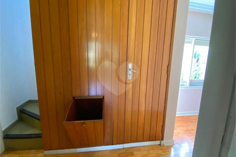 Casa Térrea à venda com 4 quartos, sendo 2 suítes, em Jardim Floresta, São Paulo, SP