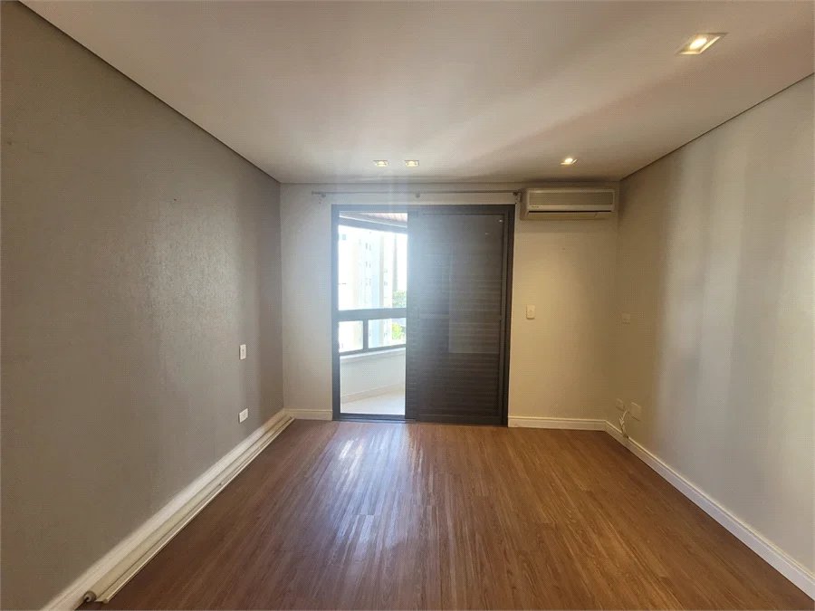 Apartamento à venda com 3 quartos, sendo 2 suítes, em Vila Leopoldina, São Paulo, SP