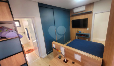 Casa à venda com 4 suítes no condomínio Sta Morriz, Campinas - SP