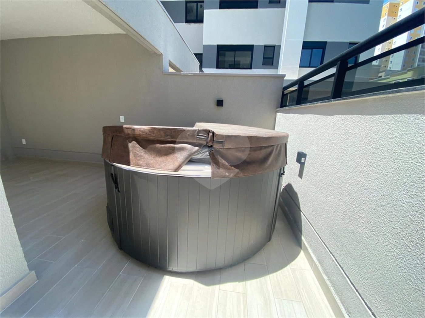 Apartamento à venda com 3 quartos, sendo 1 suíte, em Jardim Satélite, São José dos Campos, SP