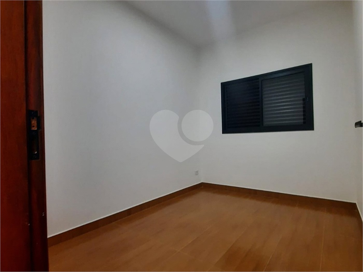 Casa à venda com 3 quartos, sendo 1 suíte,  no condomínio Reserva Ipanema, Sorocaba - SP