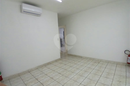 Casa para alugar com 3 quartos em Vila Hamburguesa, São Paulo, SP